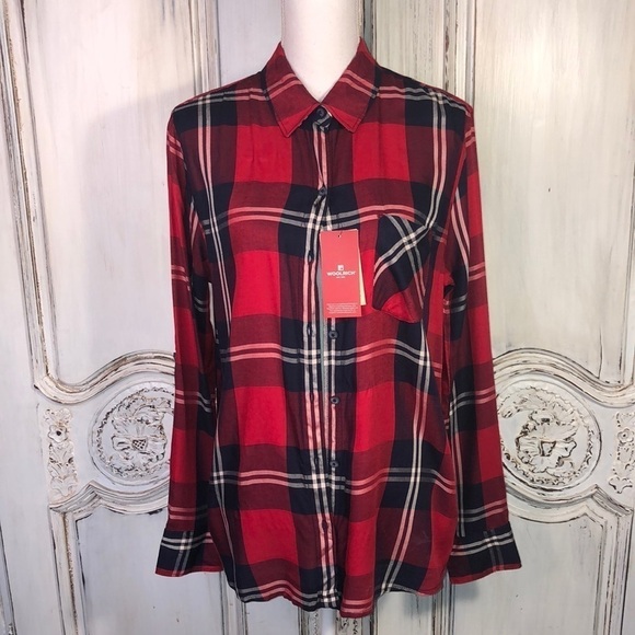 Woolrich Red and Black plaid Long Sleeve Button Down NWT Size Large - Picture 1 of 11